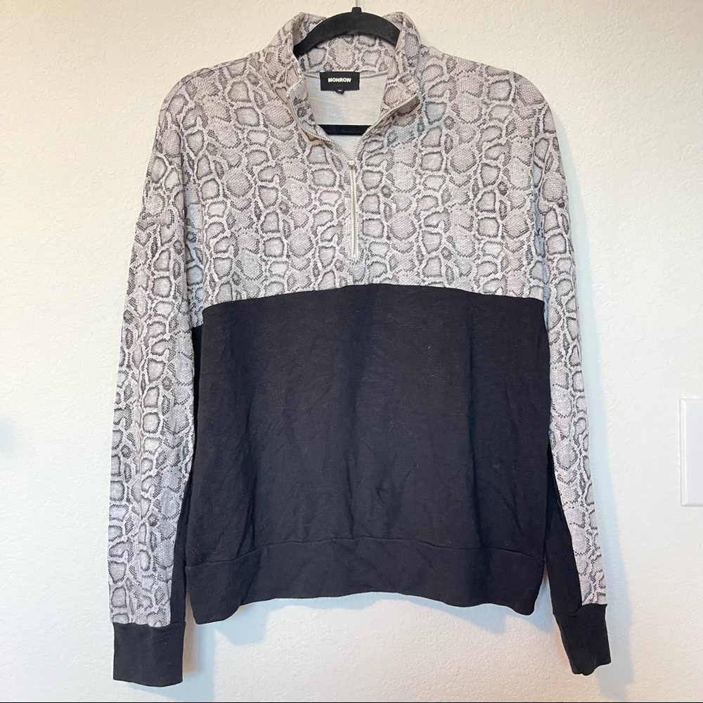 Monrow Supersoft Color Block Snake Print Pullover… - image 2